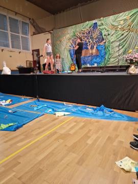 Pot po posutih zvezdicah (3)